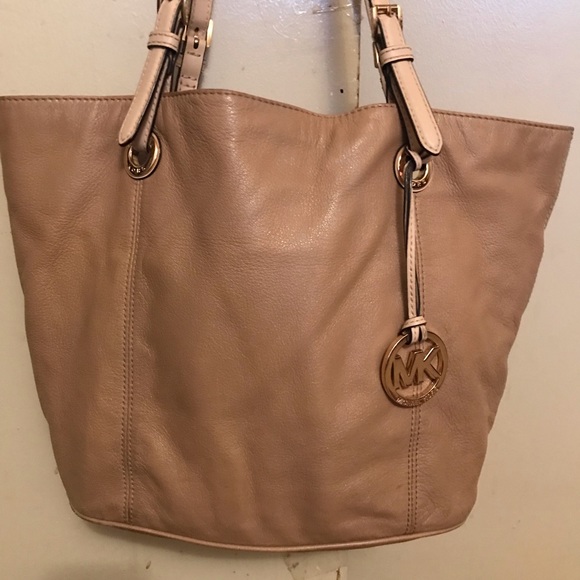 Authentic Michael Kors purse - Picture 3 of 6